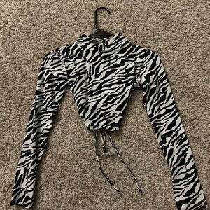 MOTEL ROCKS ZEBRA PRINT LONG SLEEVE OPEN BACK CROP TOP